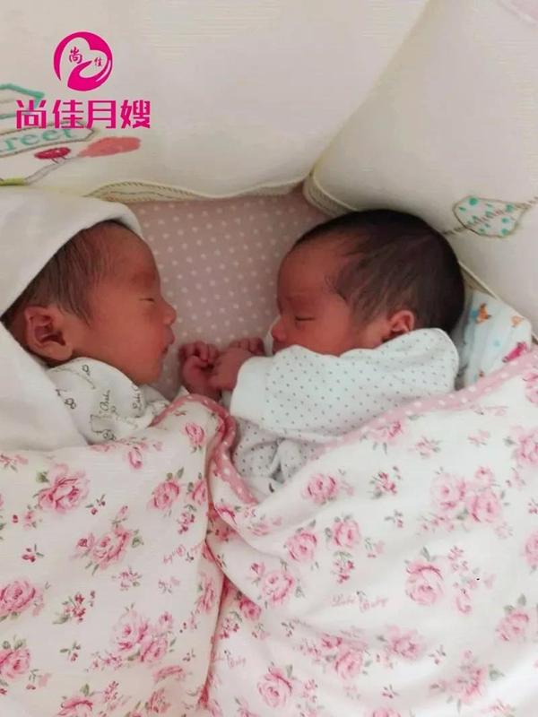 尚佳專業(yè)月嫂丨科普丨寶寶一天放N個(gè)屁，是腸胃不好？
